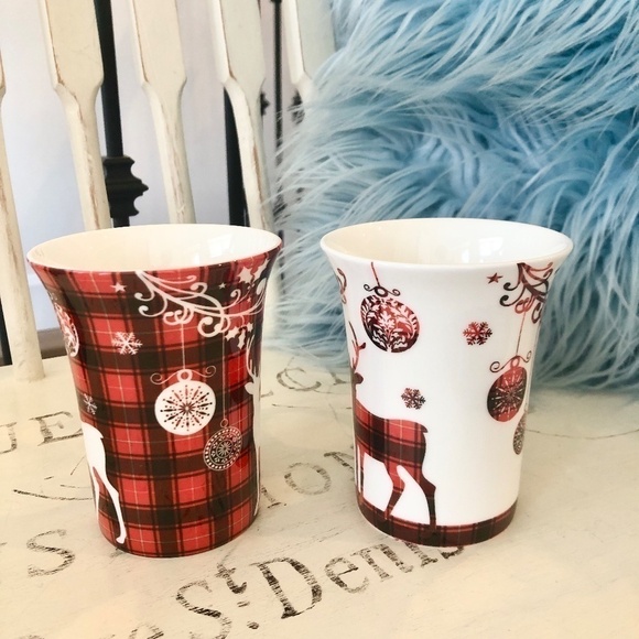 McIntosh, Fine Bone China, Coffee Mugs, Holiday Reindeer, Set of 2, Never Used - Picture 6 of 16